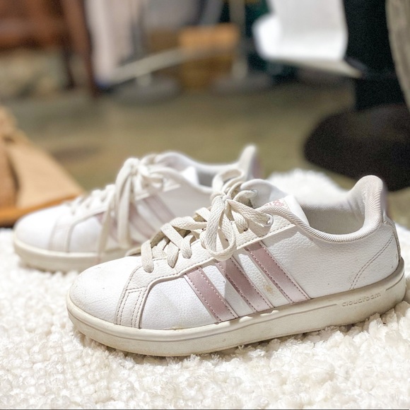 adidas Shoes - euc Adidas Grand Court leather sneakers 6